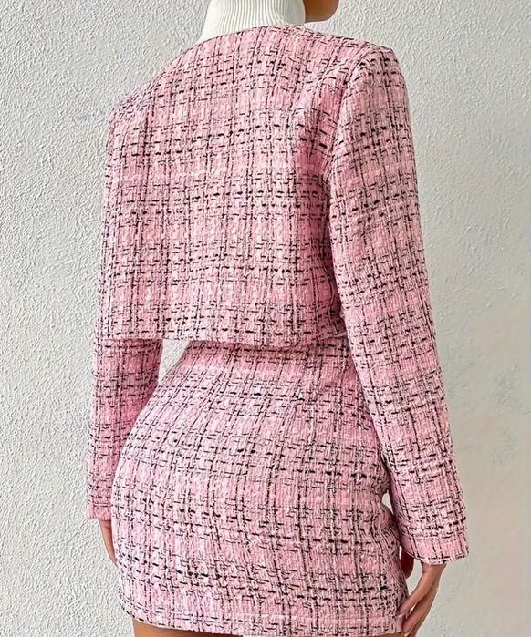 Розов плетен комплект