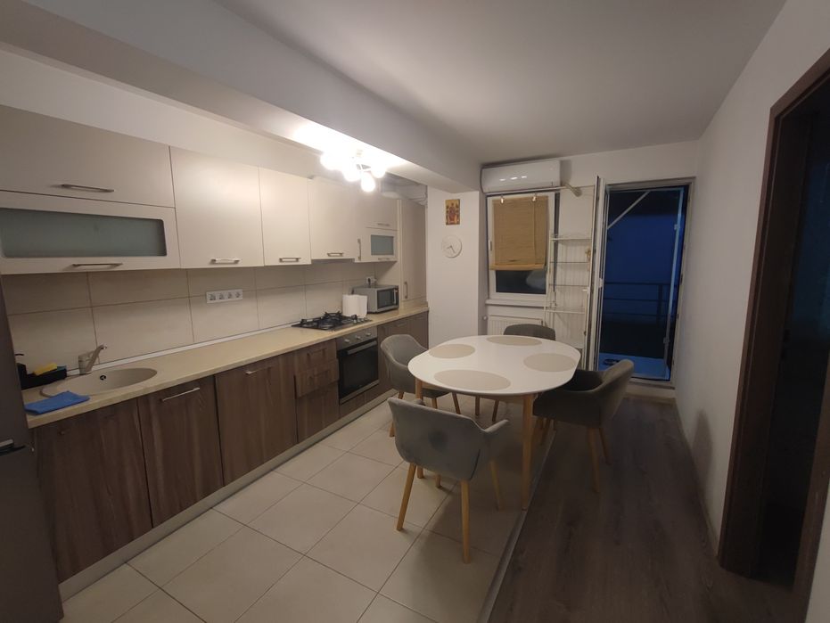 Apartament 2 camere și curte proprie