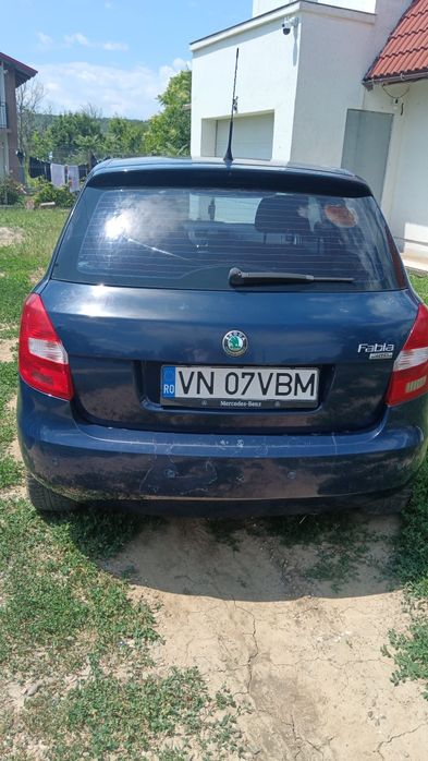 SKODA Fabia 2011 — imagine 4
