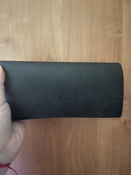 Очила Furla - черни с златна рамка