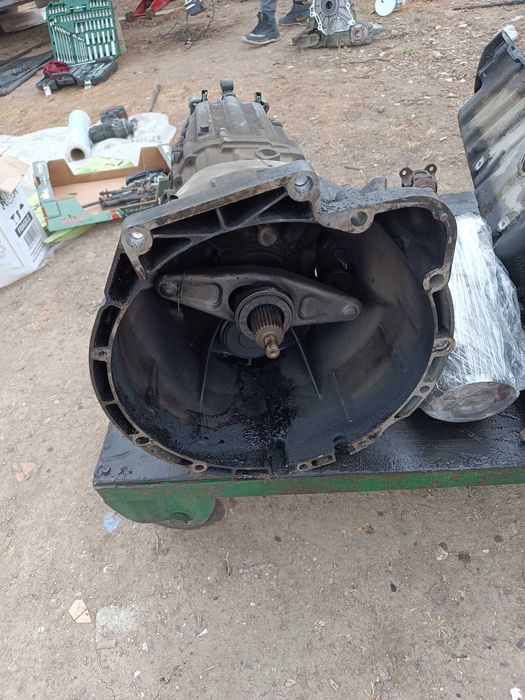 БМВ е60 530хд на части