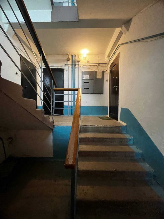 Продается 1 к на ЖД вокзал