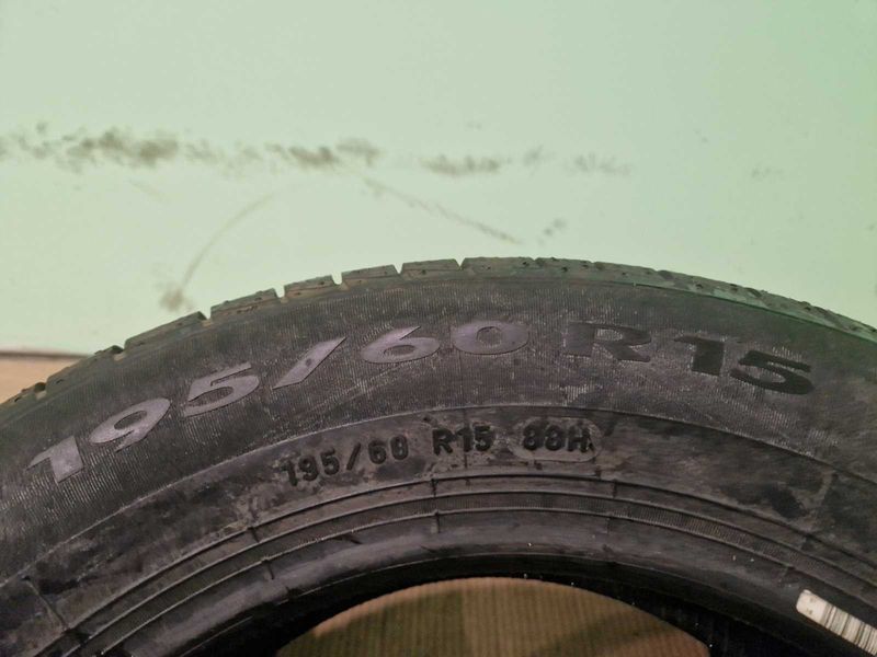 2 Pirelli 15 195/60/ 
нови летни гуми 
DOT1019