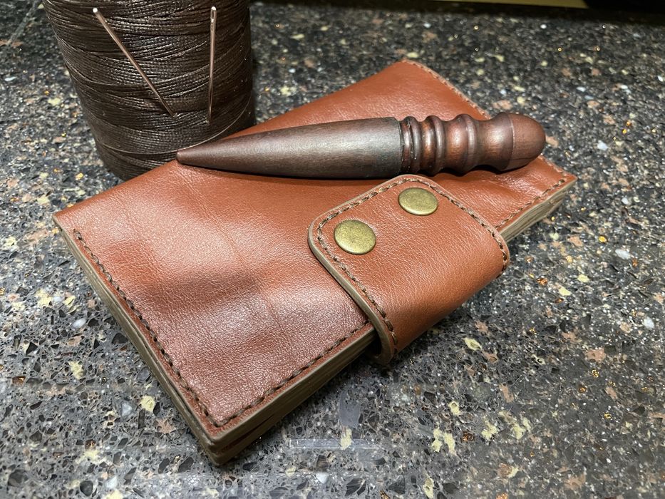 Кожанный лонгер, ручная работа.