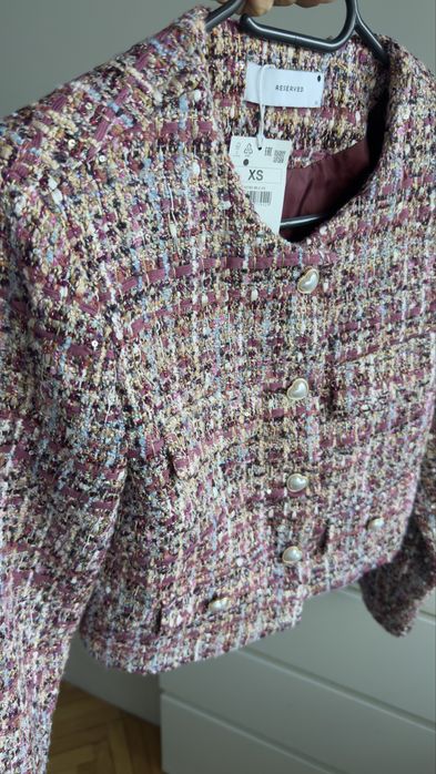 Стилно дамско сако Reserved