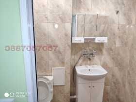 Продава се Двустаен апартамент в Русе, Централен южен район - 70 кв.м за 1500 €/кв.м - Снимка #3