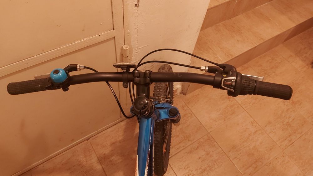 Детско колело specialized 20'