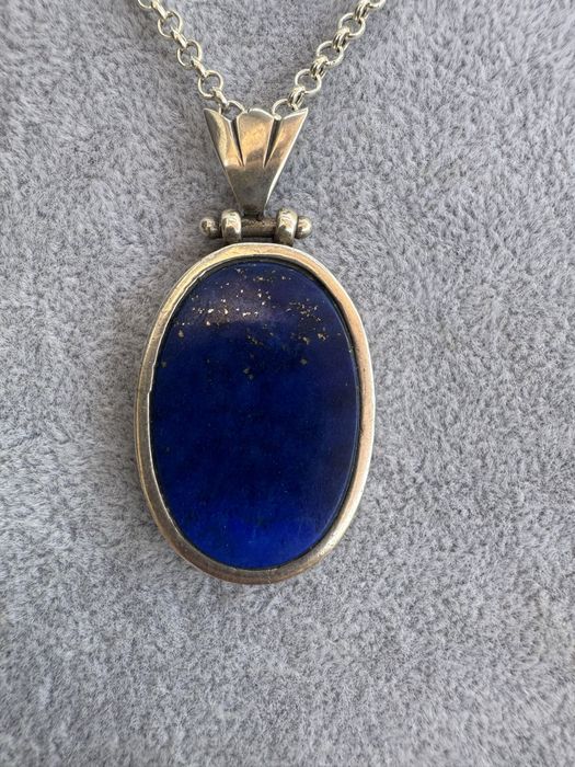 Pandantiv si lant din argint-lapis lazuli