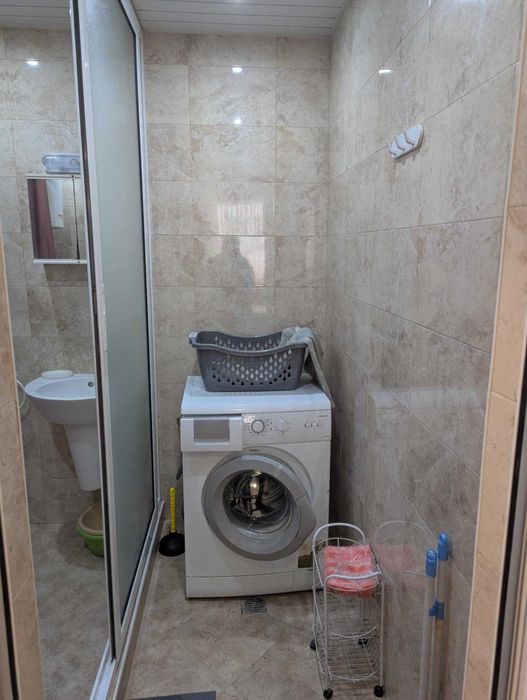 Дава се под наем Едностаен апартамент в Варна, Лятно кино Тракия - 54 кв.м за 331.5 € - Снимка #1