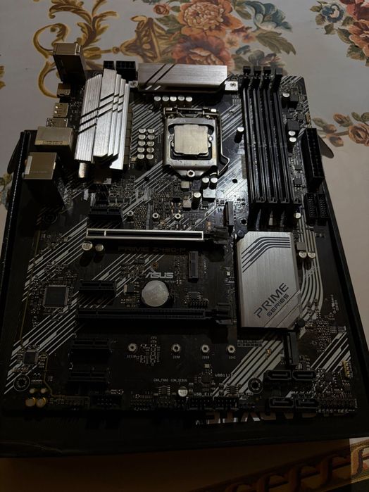 Intel Core i3 10100f + ASUS Prime Z490-P