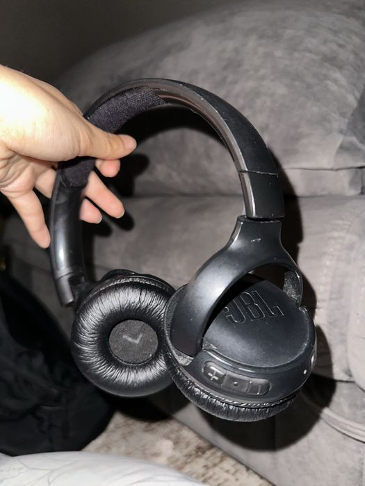 Наушники беспроводные JBL