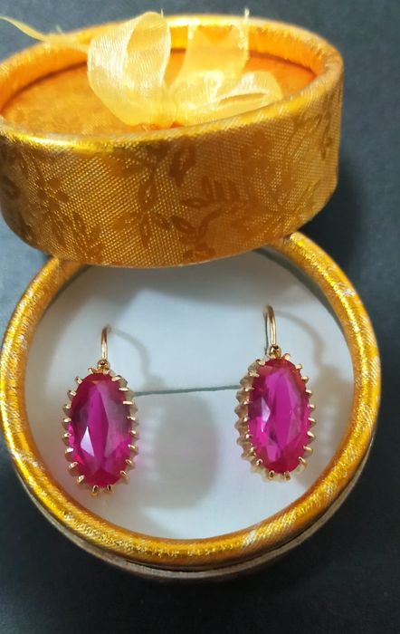 Золотые серьги с рубинами 583 пробы