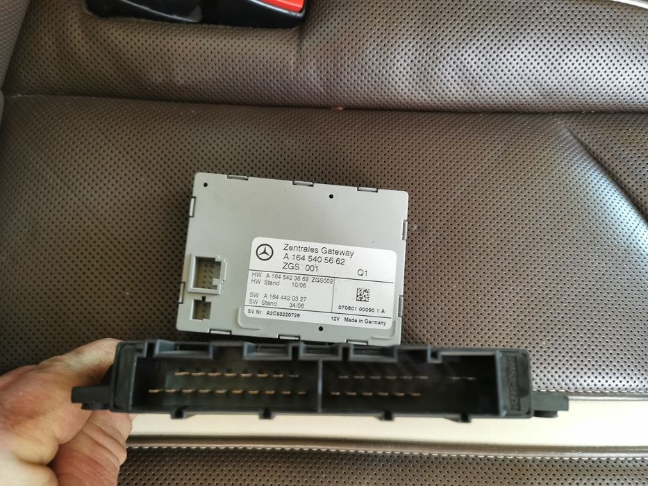 A 164 540 56 62 A 164 545 33 16 парктроник централно заключване  ML320