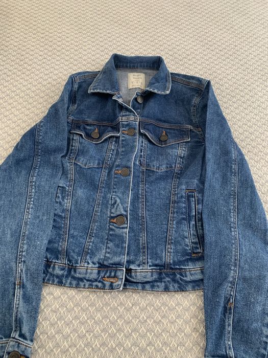 Дънкови сакетки по 15 лева са