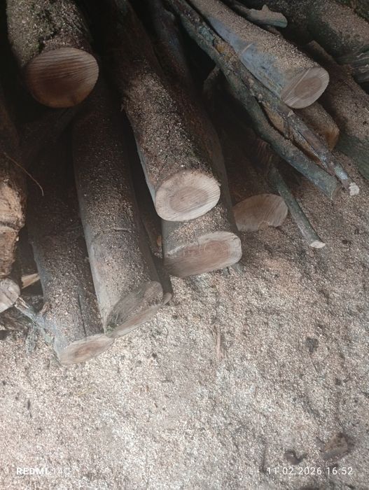 Продавам дърва за огрев