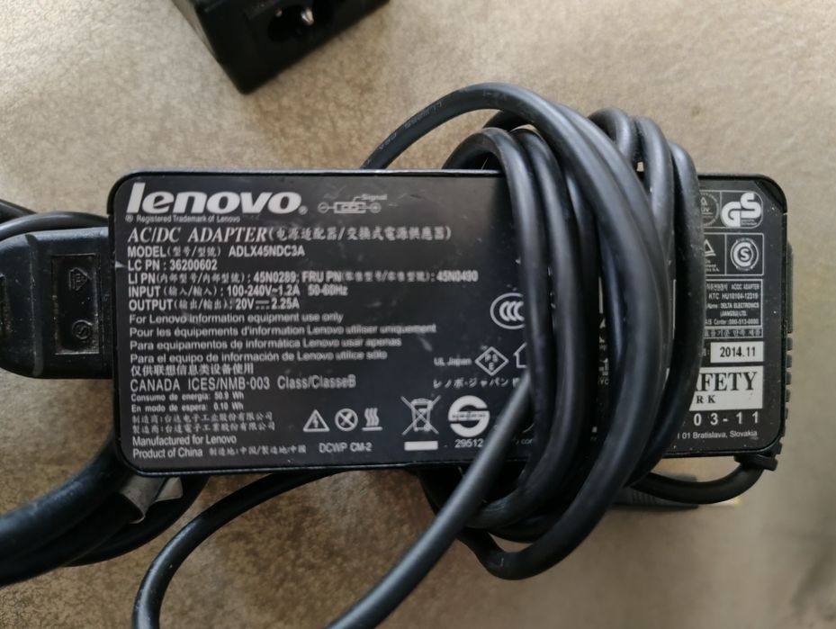Încărcătoare laptop Lenovo