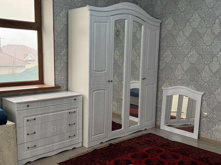 Спальный гарнитур, в отличном состоянии