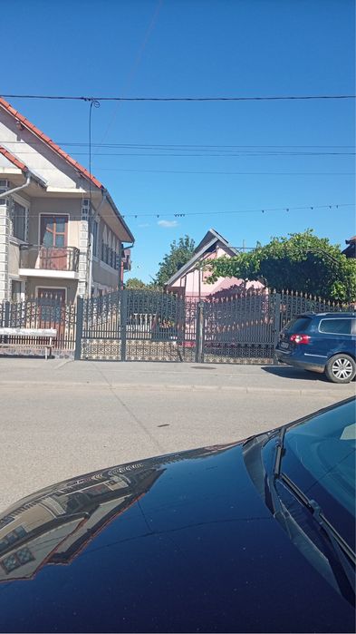 Casă de închiriat