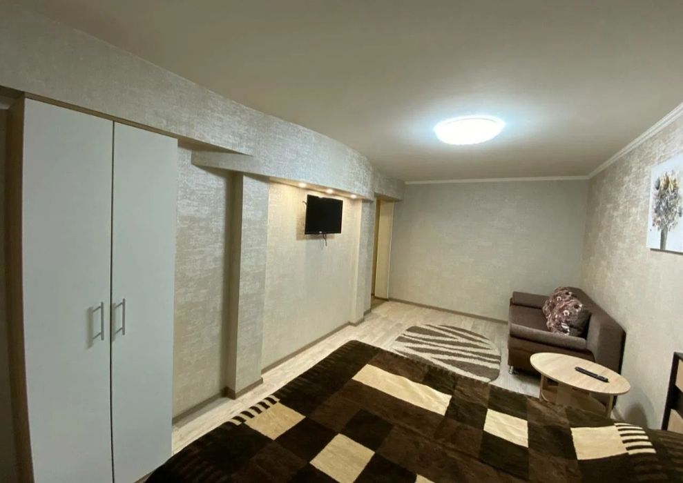 Сарыарка 11-Кенесары, 2часа 2000