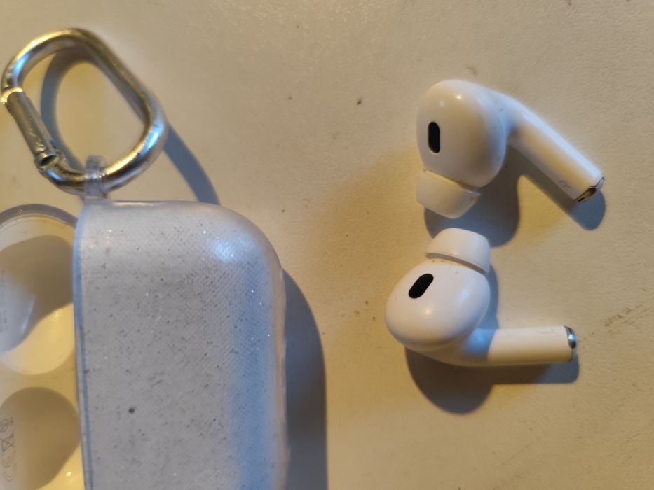 Căști iPhone airpods 2 pro