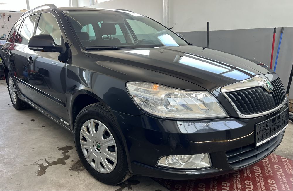 Skoda Octavia 1.6TDi CAY  DSG 2012г НА ЧАСТИ