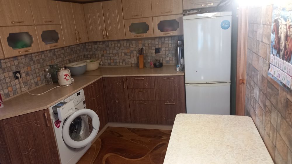 Продаётся 2 дома на одном участке