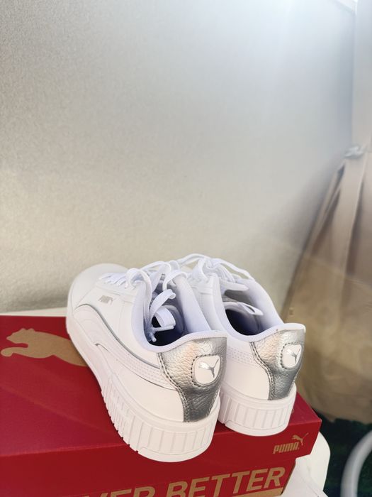 Обувки Puma чисто нови