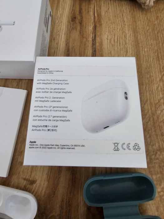 Air pods pro gen 2 nou folosite