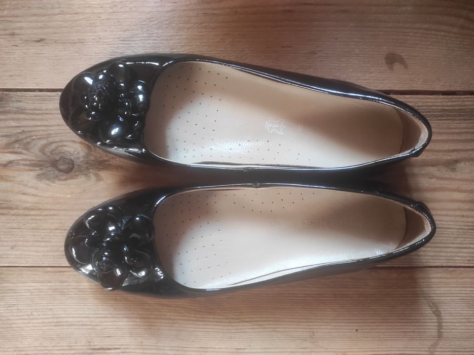 Продам туфли, р-р 40