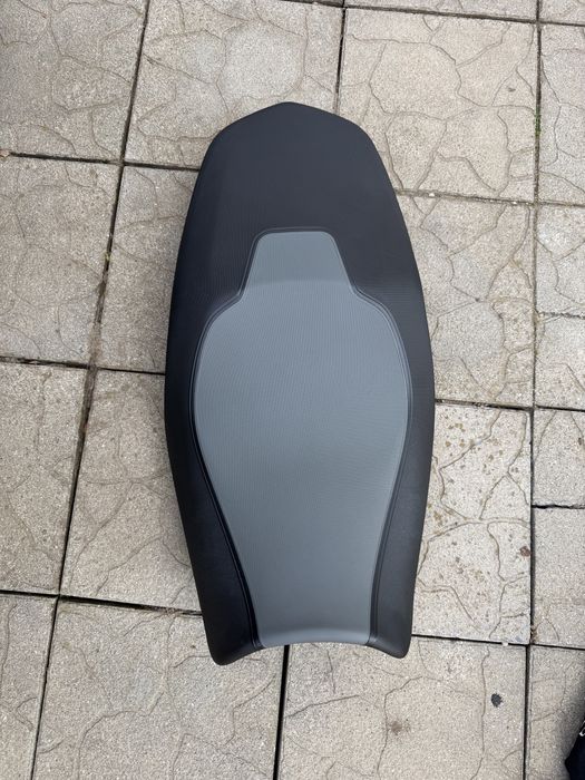 Оригинална седалка  BMW F750/850GS