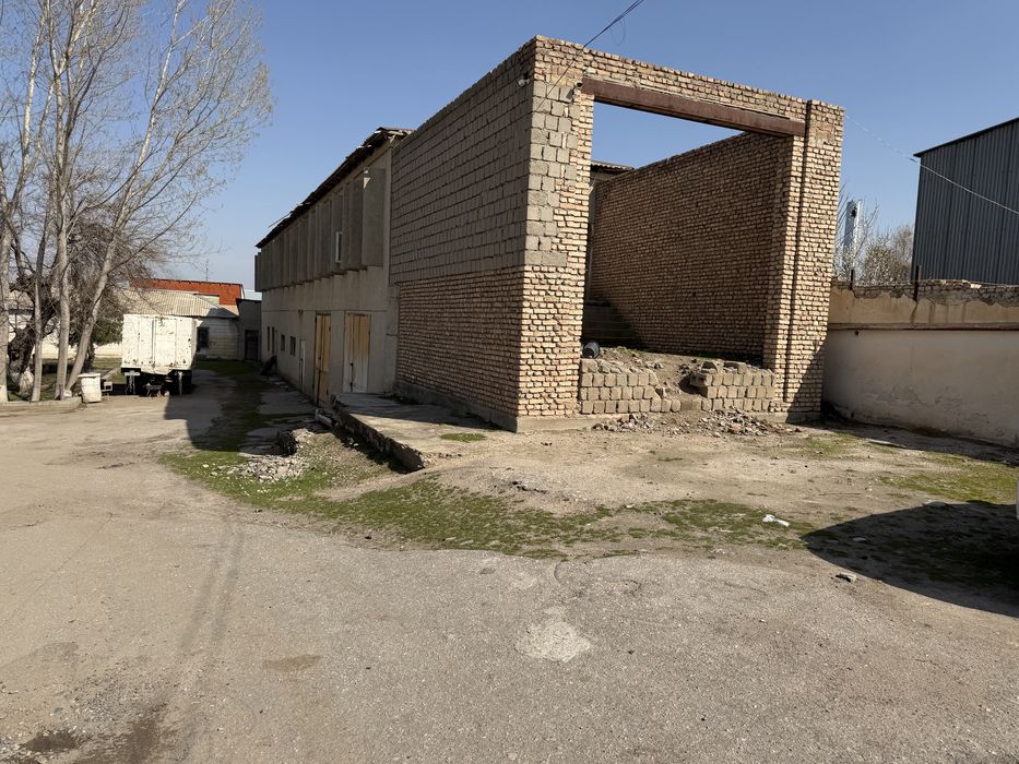 Продаётся склад под бизнес  Соток 11.250$