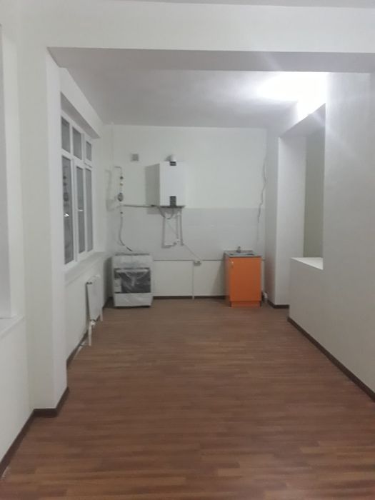 Квартира сотилади 3 хонали