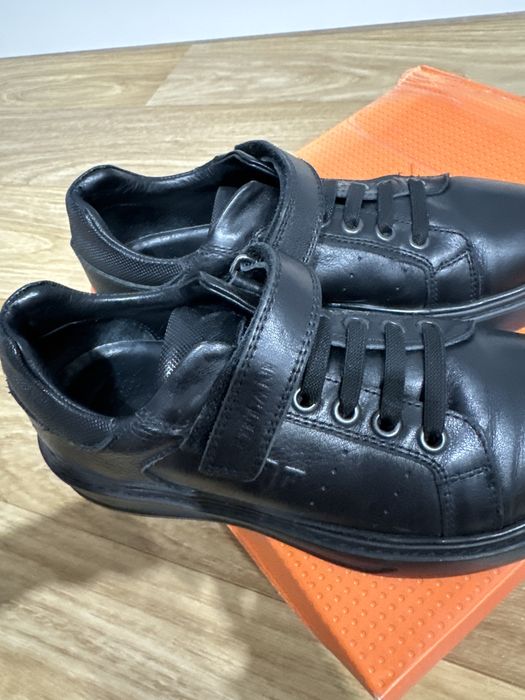 Туфли школьные, 34 и 33 размер