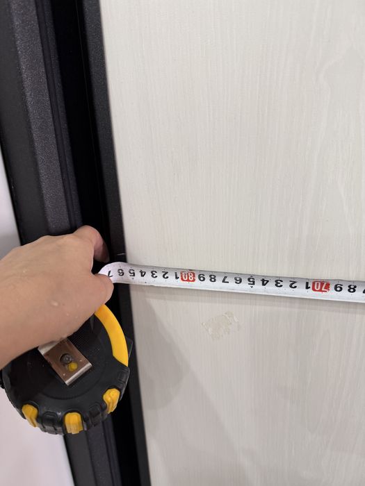 Дверь Входная правая