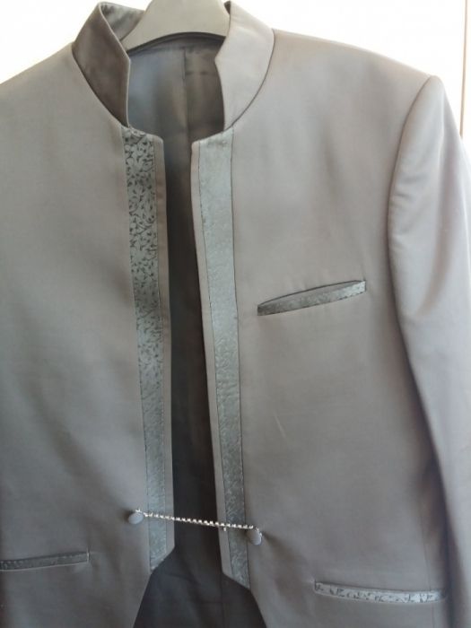 Costum mire