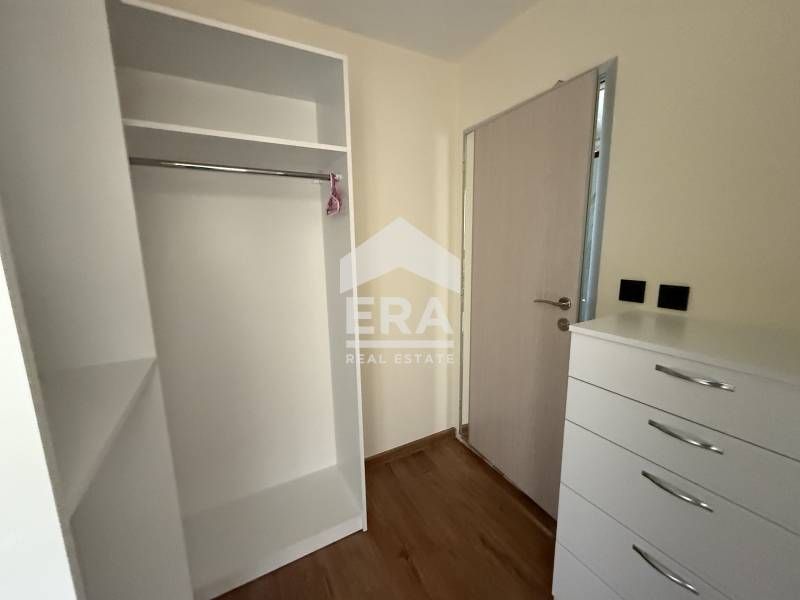 Продава се Къща в Варна, Изгрев - 361 кв.м за 2715 €/кв.м - Снимка #11