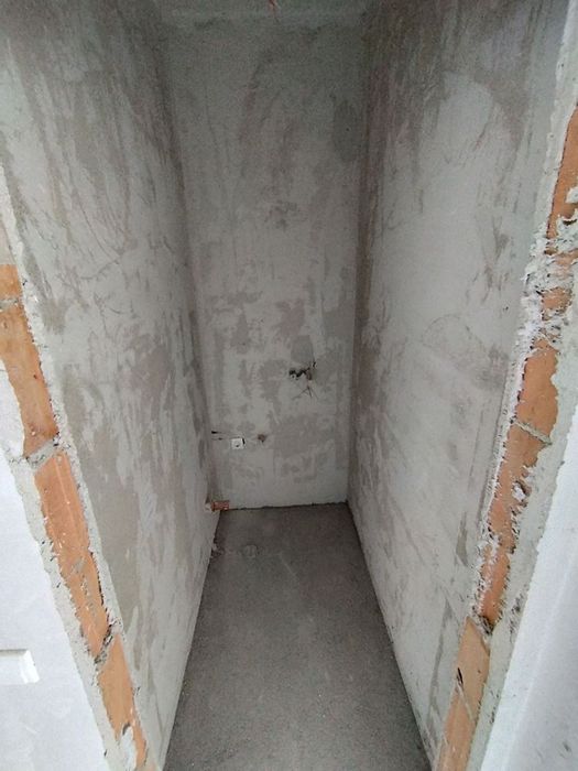 Продава се Двустаен апартамент в Бургас, Изгрев - 67 кв.м за 1104 €/кв.м - Снимка #5