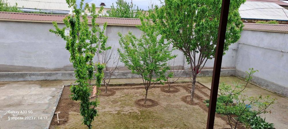 Turar joy uy sotiladi