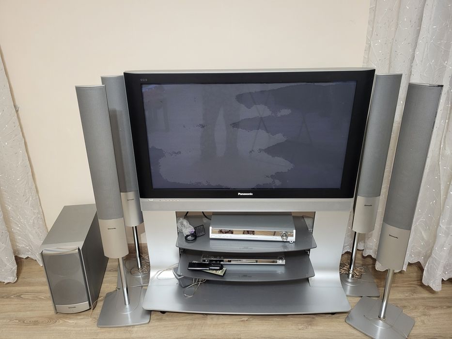 Телевизор плазменный Panasonic Viera