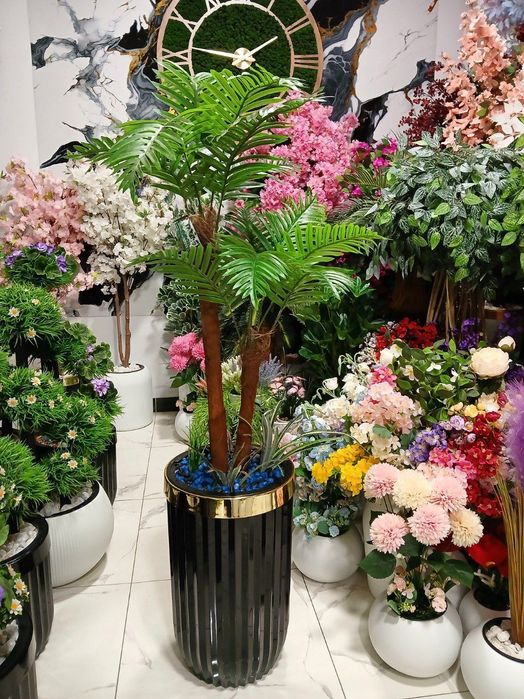 Sun'iy gullar va daraxtlar. Tropik gullar.