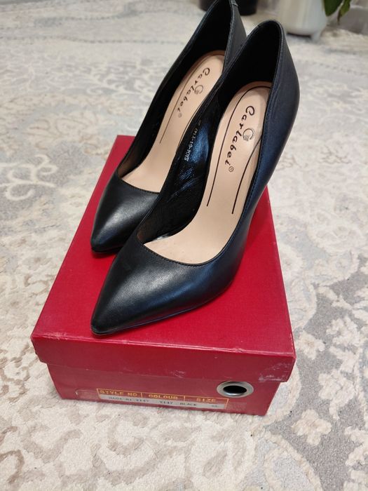 Продаю туфли в хорошем состоянии