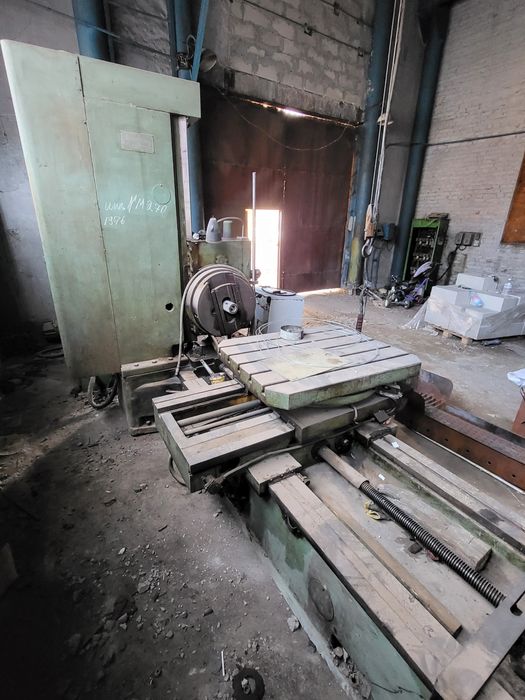 Горизонтально расточной станок  2л614