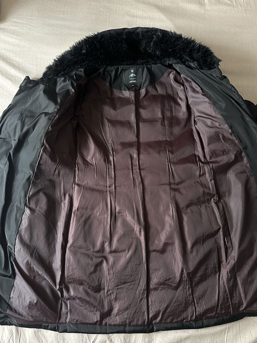 Пуховик Koton до колена черный