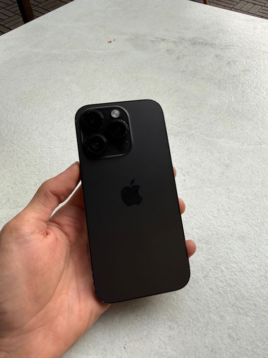 Продам IPhone 14 pro 128 гб