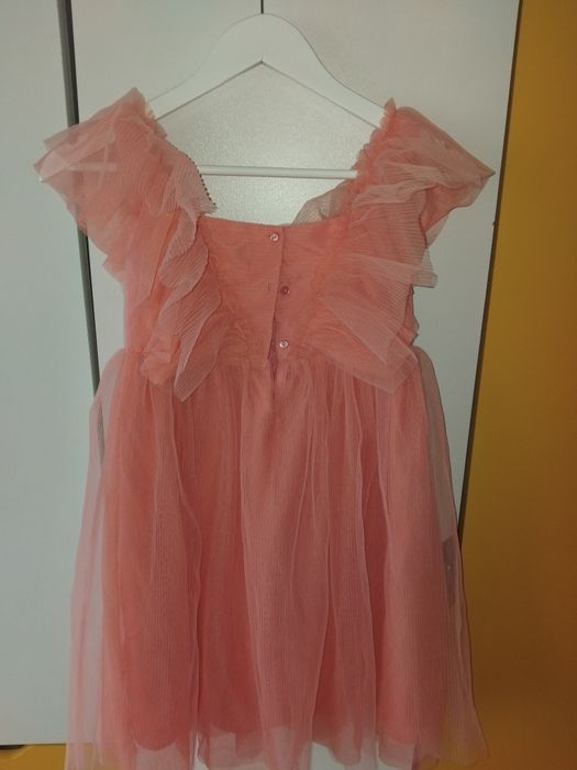 Рокля h&m за ръст  140 см.