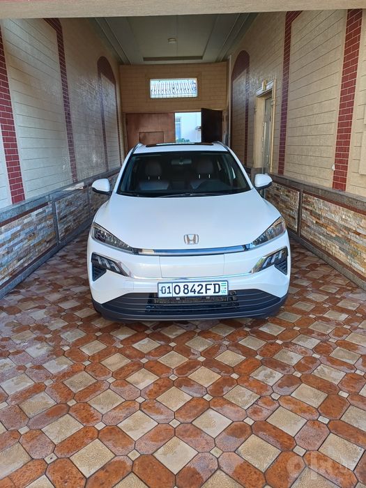 Honda m.n.v sotiladi..2021 yil