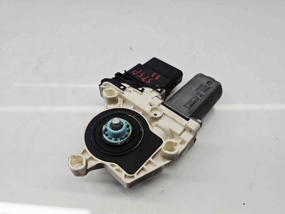 Motoras geam stanga spate Volkswagen Golf 6 (5K1) GTD [Fabr 2009-2013]