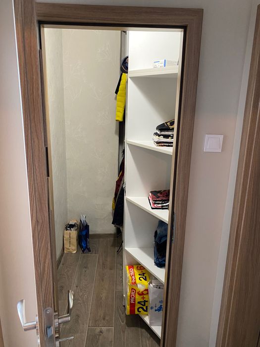 Продава се Тристаен апартамент в Белослав - 58 кв.м за 1550 €/кв.м - Снимка #1