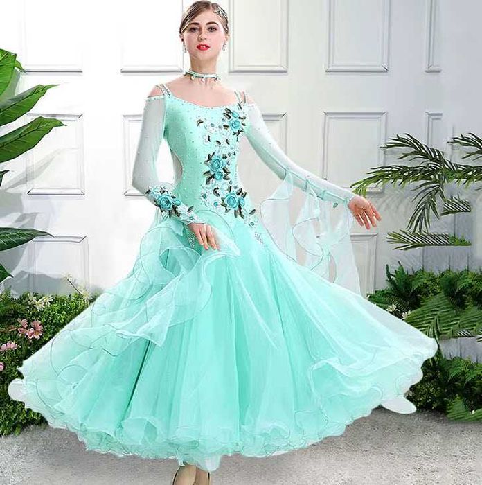 Рокля за спортни танци (стандарт)