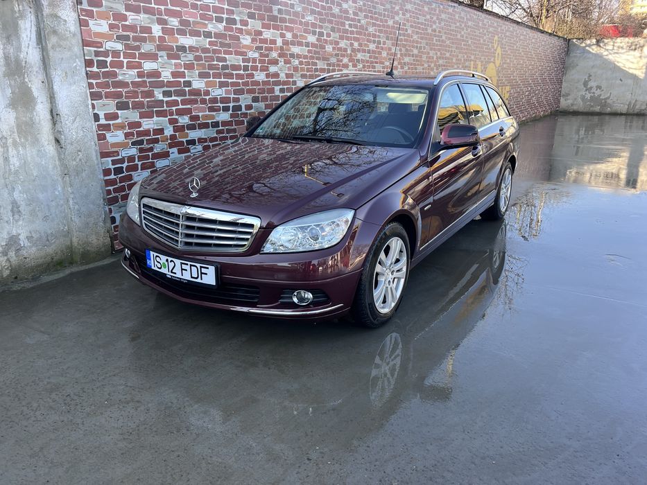 Mercedes C 220 w204 2007  foarte  intretinut,  PENTRU PRETENTIOSI